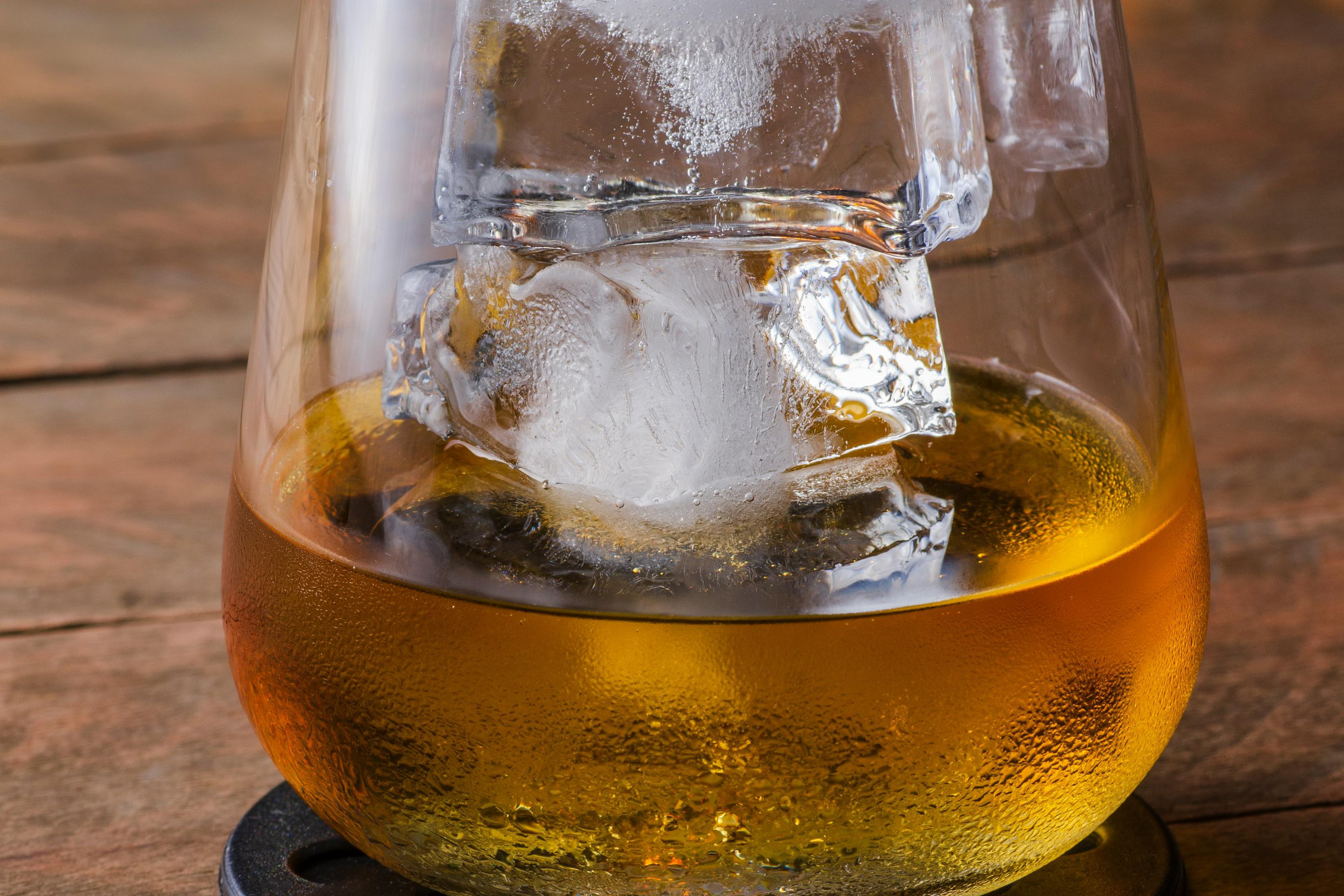 ice cubes drain